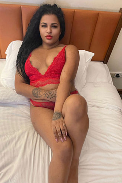 Escort Girl Prada Escort Girl Prada